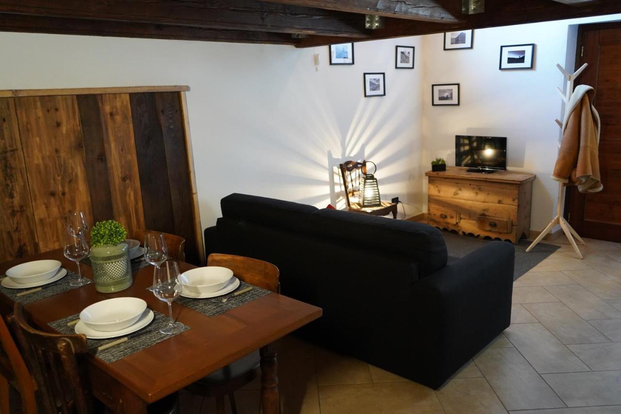 Chalet Saint Salod - Pila Charvensod Bagian luar foto