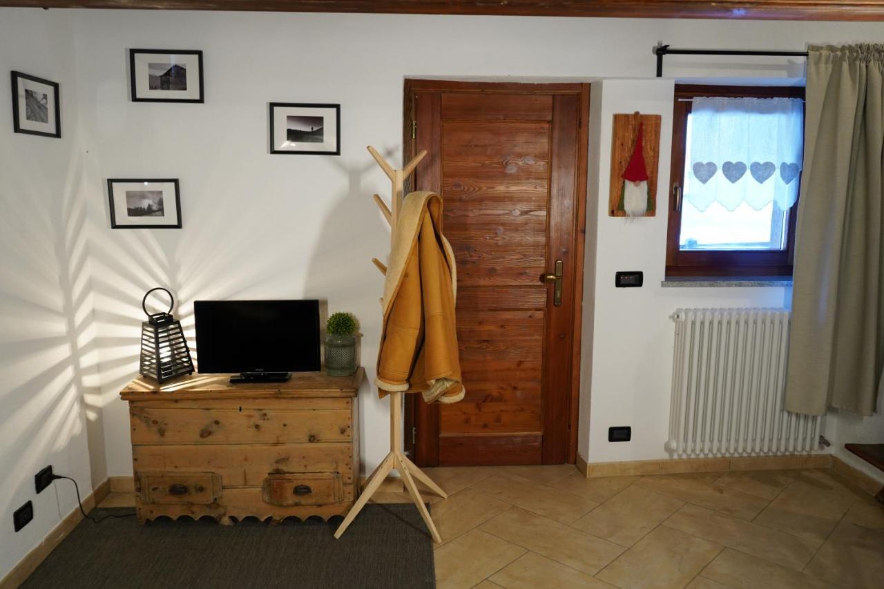Chalet Saint Salod - Pila Charvensod Bagian luar foto